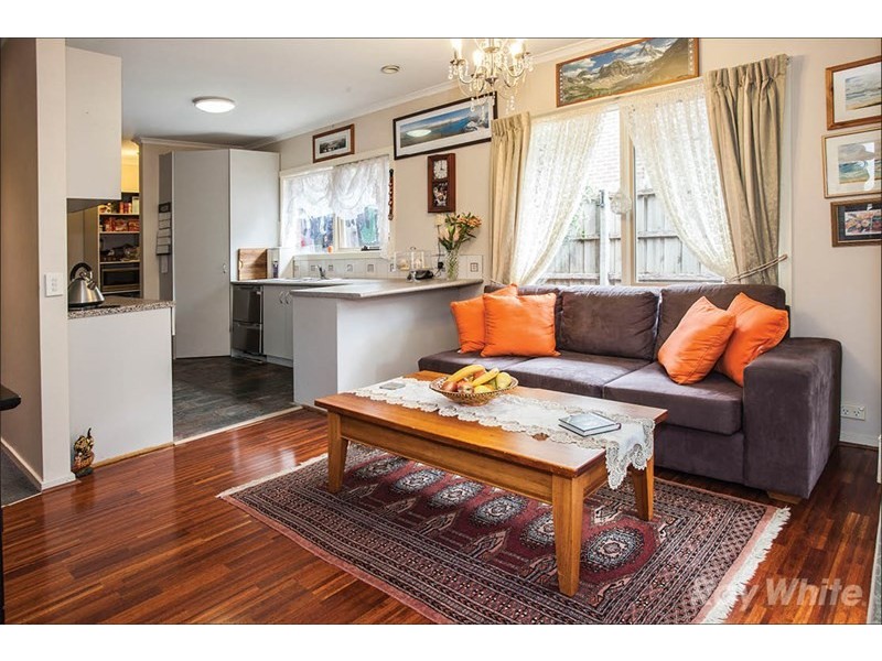 2/5 Rolls Court, Glen Waverley VIC 3150