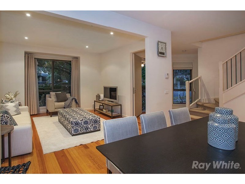 30 Seaview Crescent, Mulgrave VIC 3170