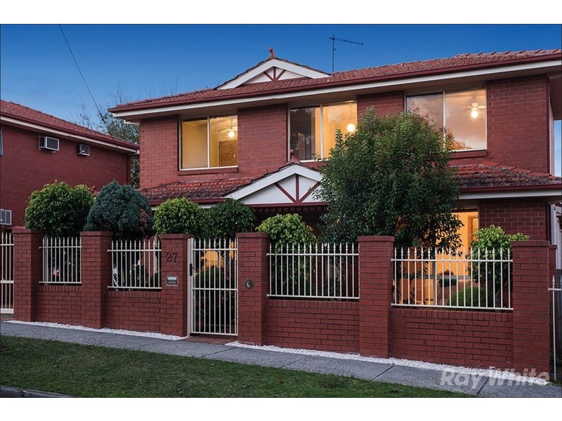 27 Munro Avenue, Mount Waverley VIC 3149