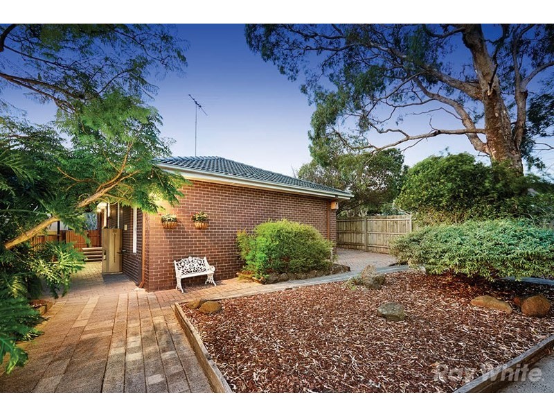12 Templewood Avenue, Noble Park North VIC 3174