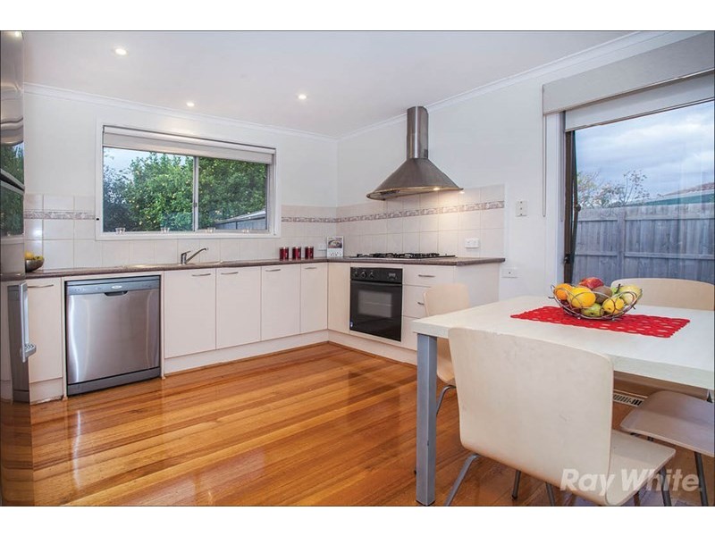 31 Suemar Street, Mulgrave VIC 3170