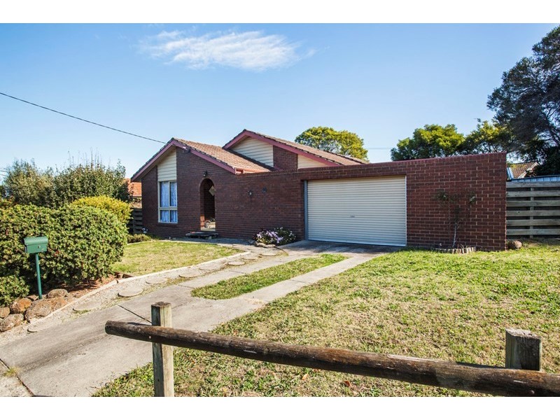 1 Lautrec Avenue, Wheelers Hill VIC 3150