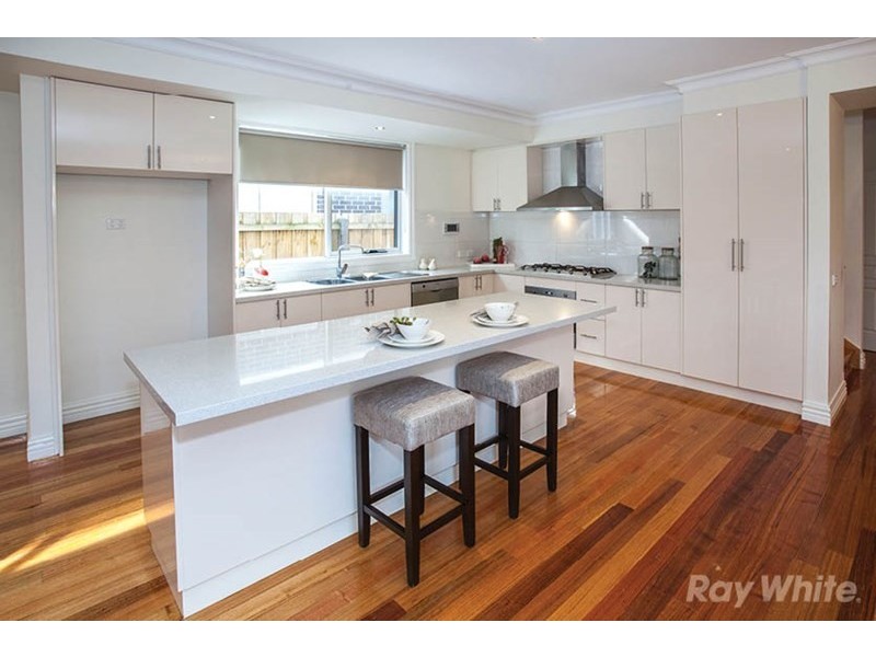 2 Kwinana Street, Glen Waverley VIC 3150