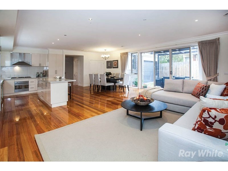 2 Kwinana Street, Glen Waverley VIC 3150