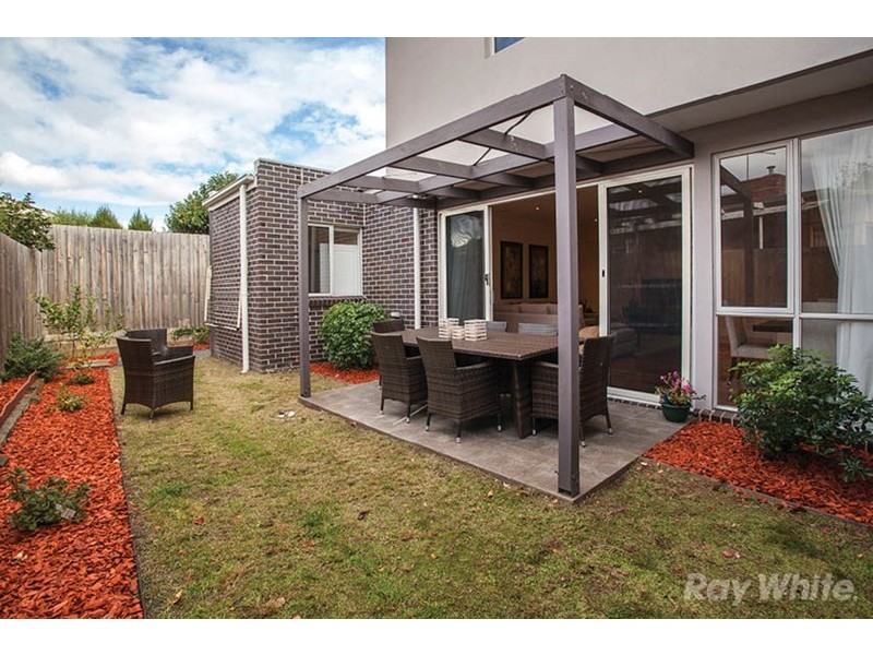 2 Kwinana Street, Glen Waverley VIC 3150