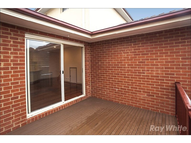 1/99 Bogong Avenue, Glen Waverley VIC 3150