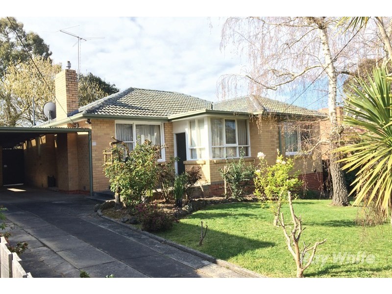 15 Boyanna Road, Glen Waverley VIC 3150