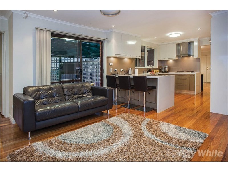 6 Freda Court, Wheelers Hill VIC 3150