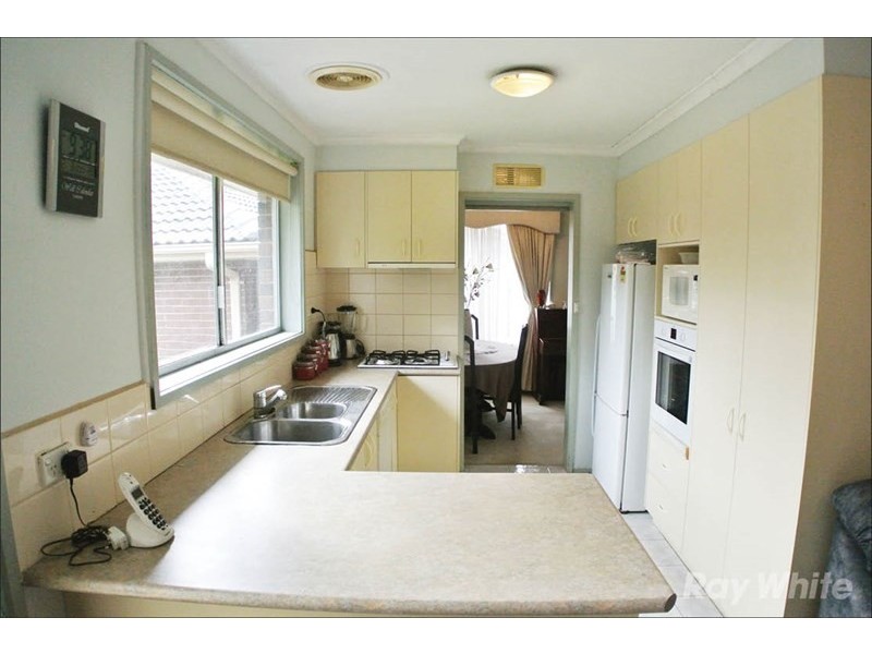 102 Capital Avenue, Glen Waverley VIC 3150