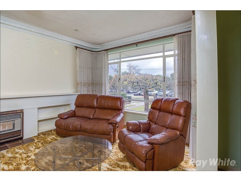 50 Montclair Avenue, Glen Waverley VIC 3150