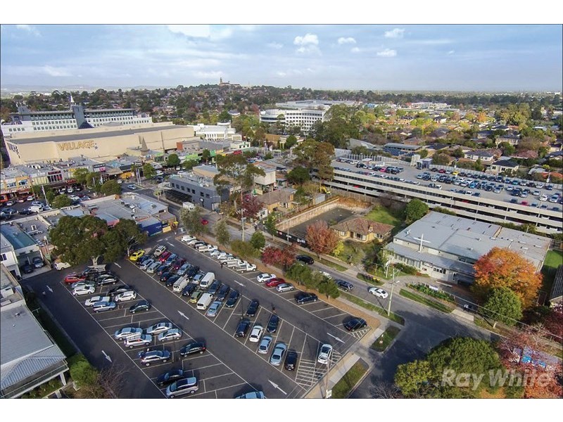 50 Montclair Avenue, Glen Waverley VIC 3150