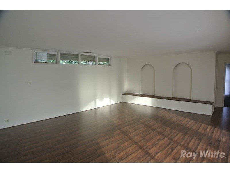 5 Dunsmuir Drive, Mount Waverley VIC 3149