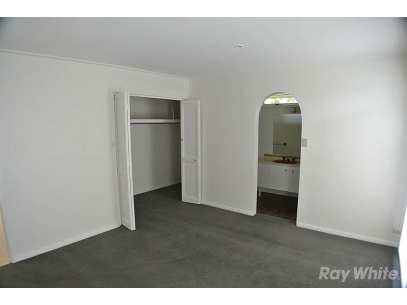 5 Dunsmuir Drive, Mount Waverley VIC 3149