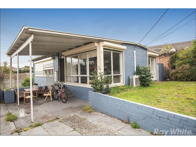 9 Adrian Street, Chadstone VIC 3148