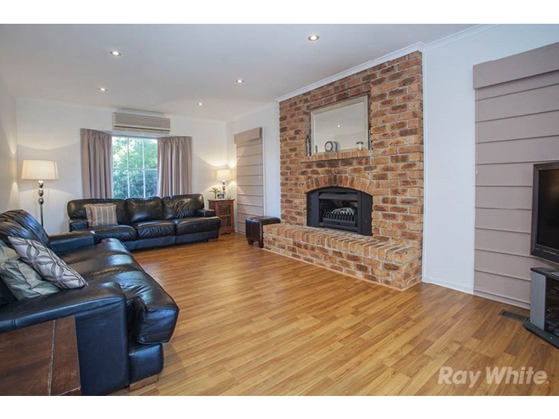 5 Alex Avenue, Wheelers Hill VIC 3150