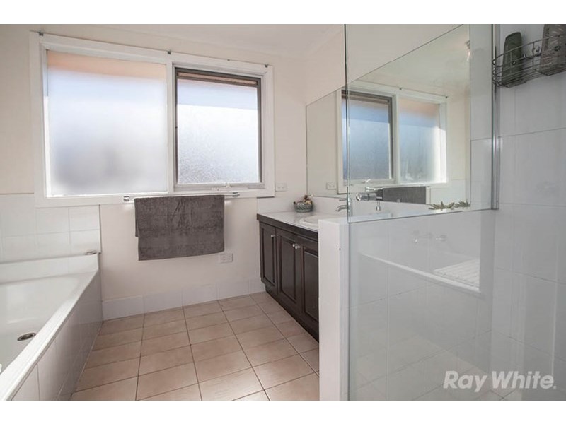 5 Alex Avenue, Wheelers Hill VIC 3150