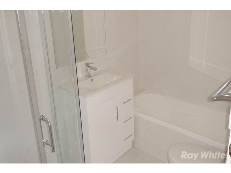 954 High Street Road, Glen Waverley VIC 3150