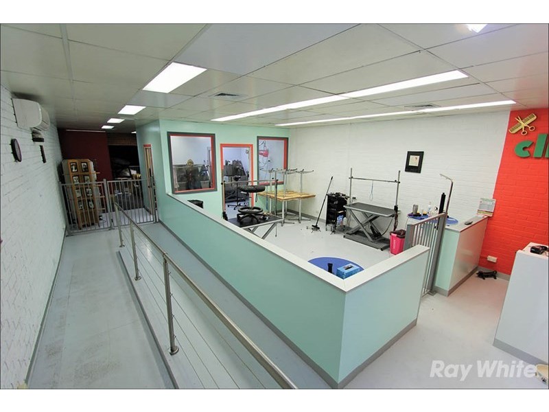 11 Coleman Parade, Glen Waverley VIC 3150