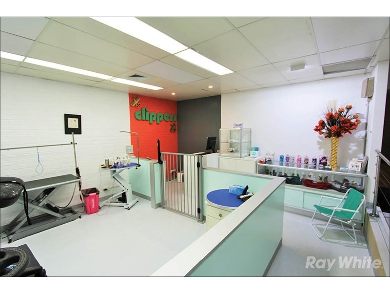 11 Coleman Parade, Glen Waverley VIC 3150