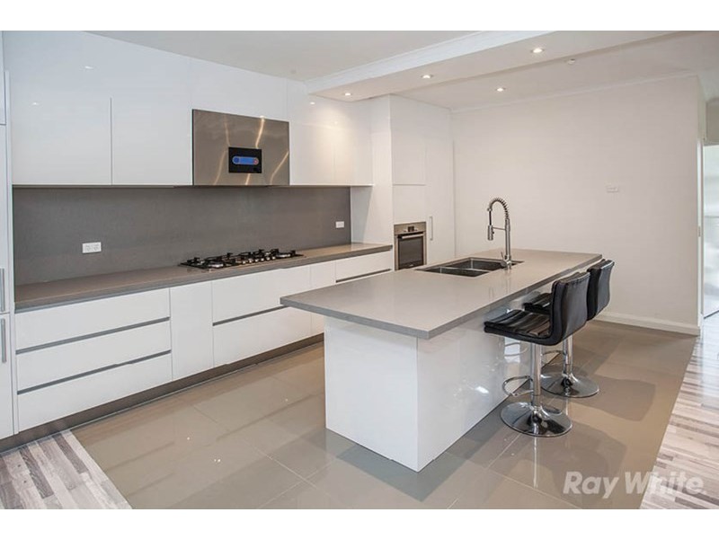 2/1 Station Place, Mount Waverley VIC 3149