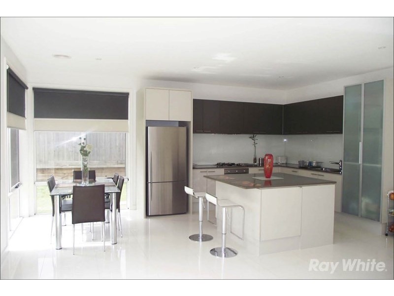 37 Stadium Circuit, Mulgrave VIC 3170
