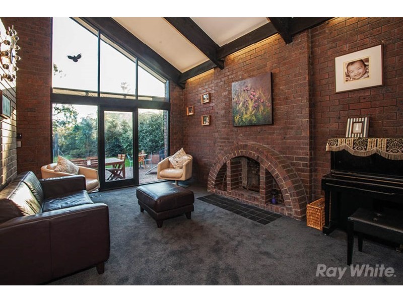 11 The Woodland, Wheelers Hill VIC 3150