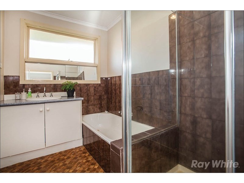 115 Tiverton Drive, Mulgrave VIC 3170