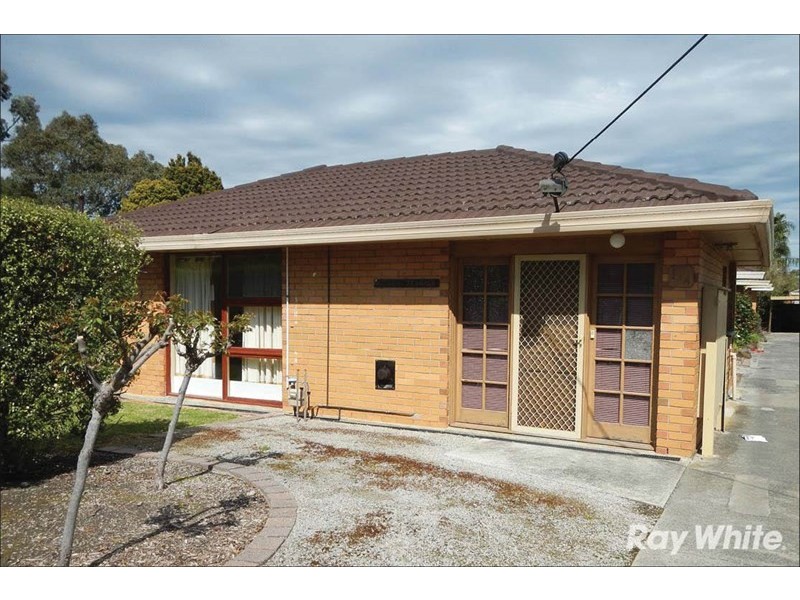 1/4 Batten Street, Glen Waverley VIC 3150