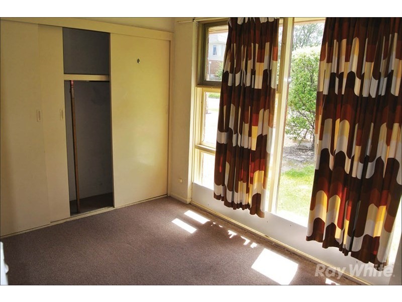 1/4 Batten Street, Glen Waverley VIC 3150