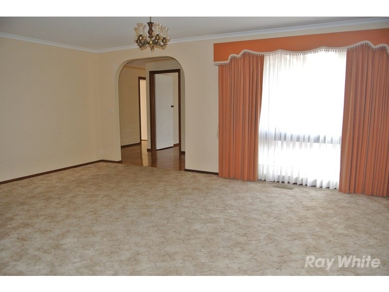 33 Bradstreet Road, Mount Waverley VIC 3149