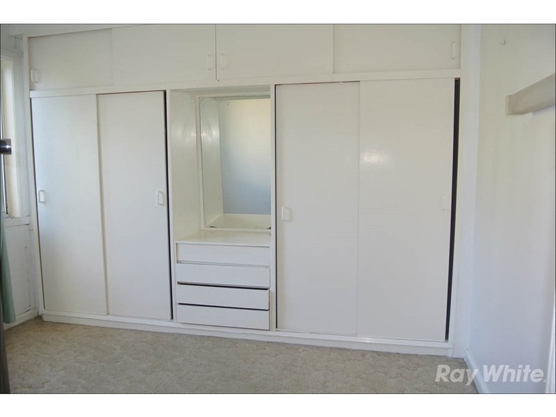 8 Chandler Grove, Burwood VIC 3125