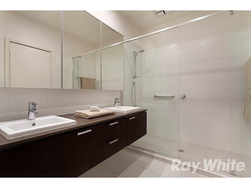 4 Peterleigh Place, Mulgrave VIC 3170