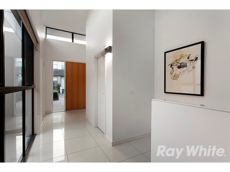 4 Peterleigh Place, Mulgrave VIC 3170