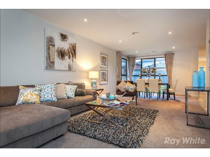 9 Beaconsfield Road, Mulgrave VIC 3170