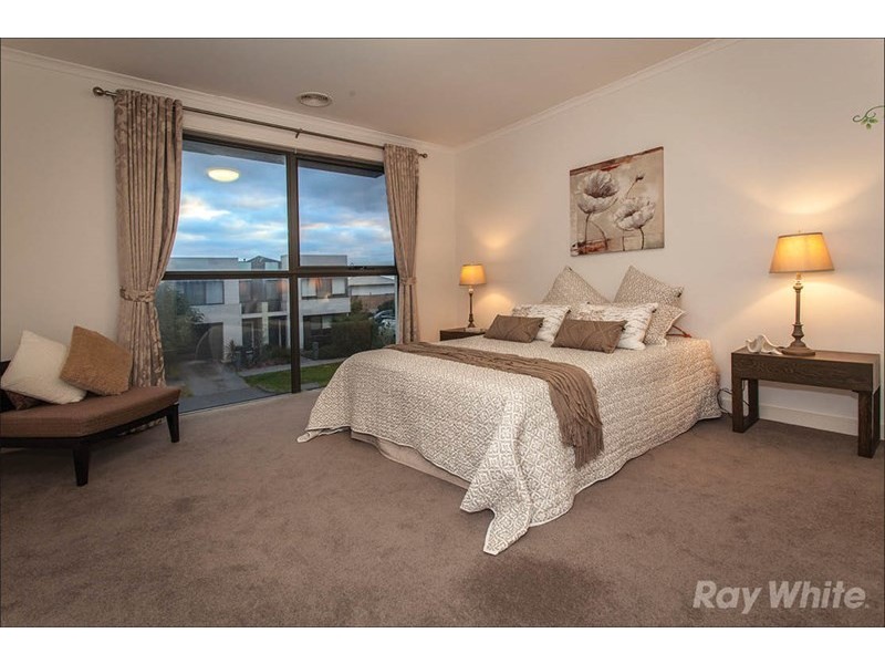 9 Beaconsfield Road, Mulgrave VIC 3170