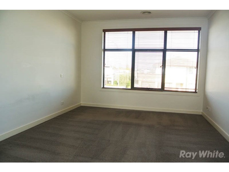 64 Stadium Circuit, Mulgrave VIC 3170