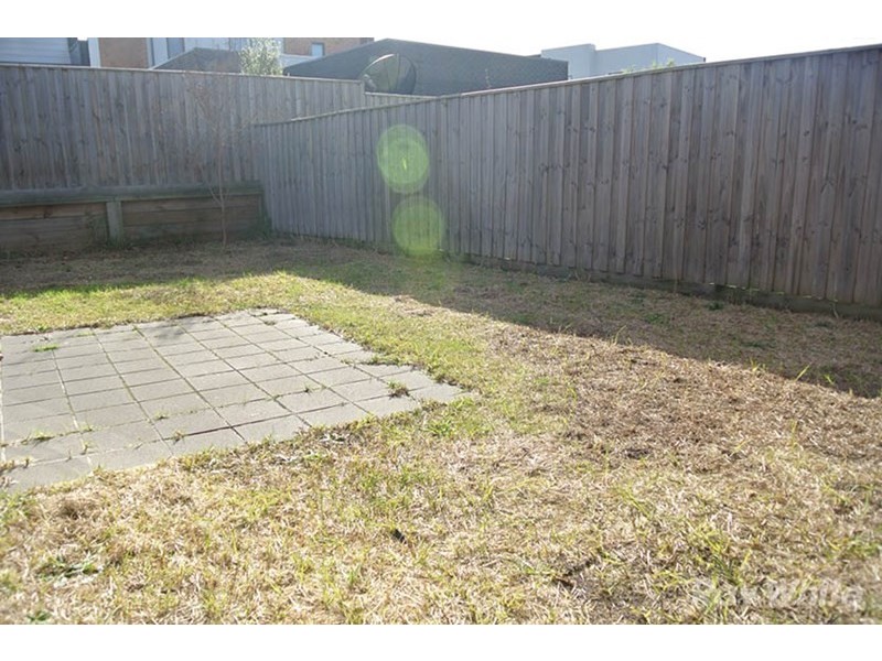 64 Stadium Circuit, Mulgrave VIC 3170