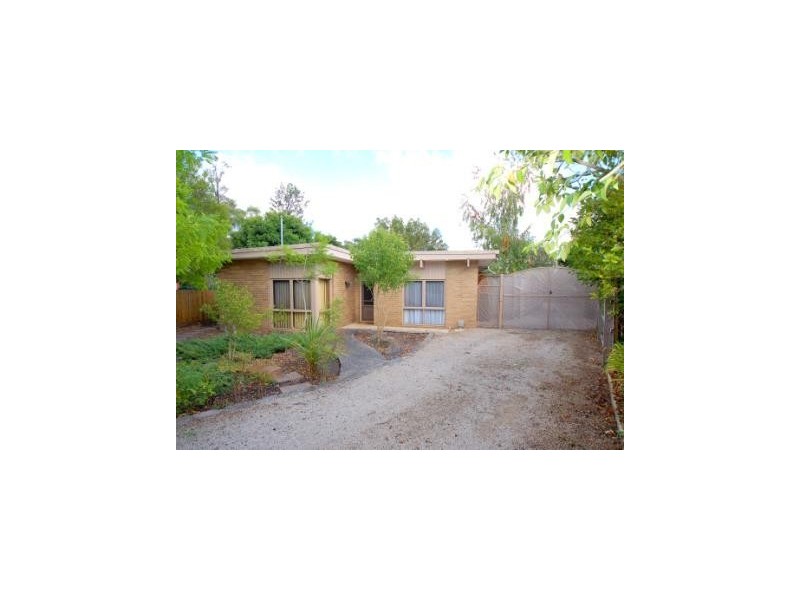 4 Wilfred Court, Glen Waverley VIC 3150