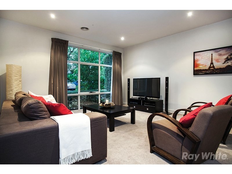 2 Malone Grove, Mulgrave VIC 3170