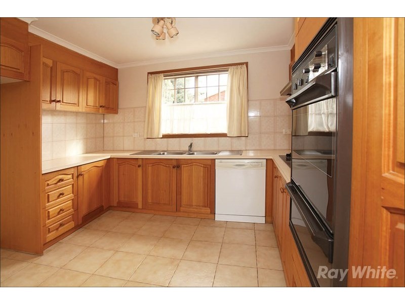 1/15 Selbourne Way, Mulgrave VIC 3170