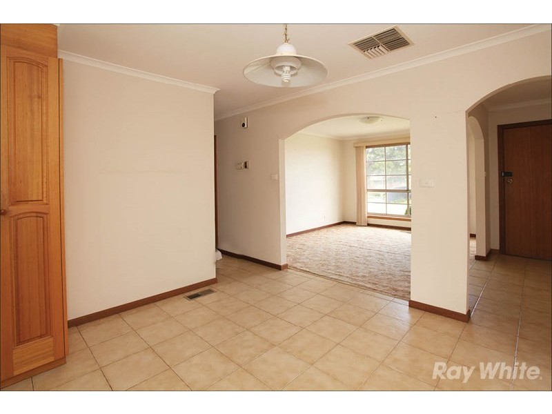 1/15 Selbourne Way, Mulgrave VIC 3170