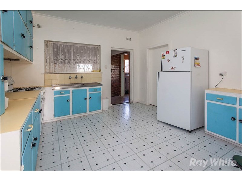 2 Alder Street, Burwood VIC 3125