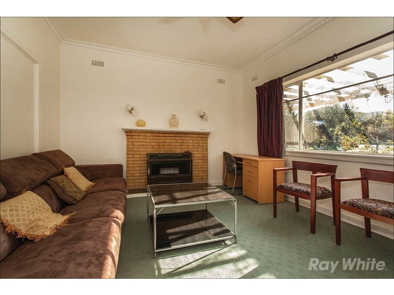 2 Alder Street, Burwood VIC 3125