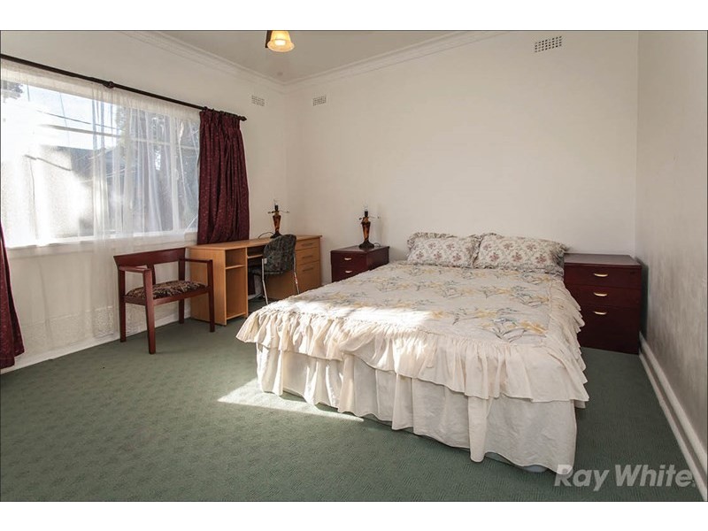 2 Alder Street, Burwood VIC 3125