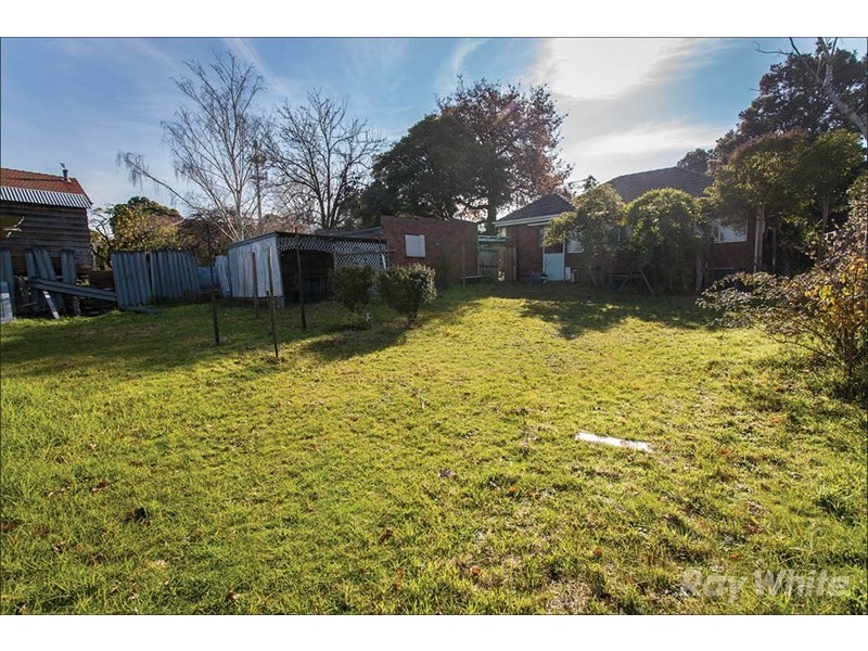 2 Alder Street, Burwood VIC 3125