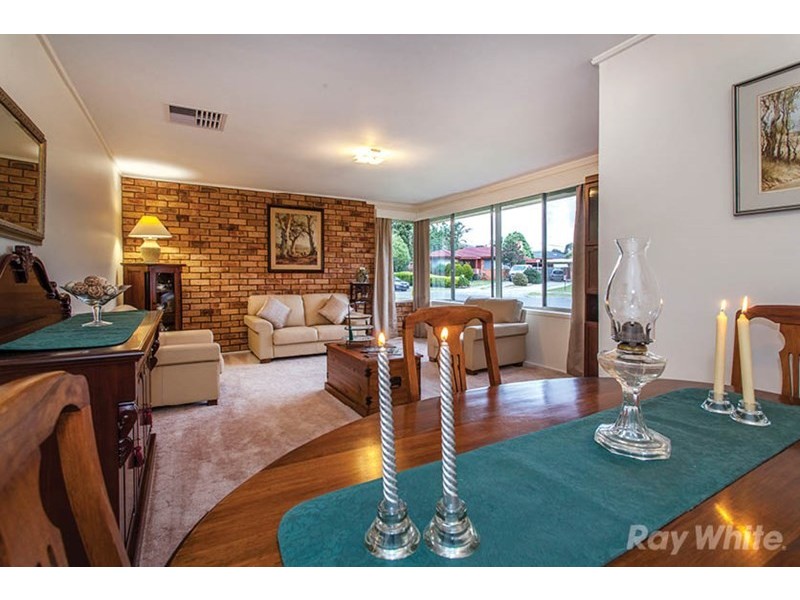2 Walnut Court, Mulgrave VIC 3170