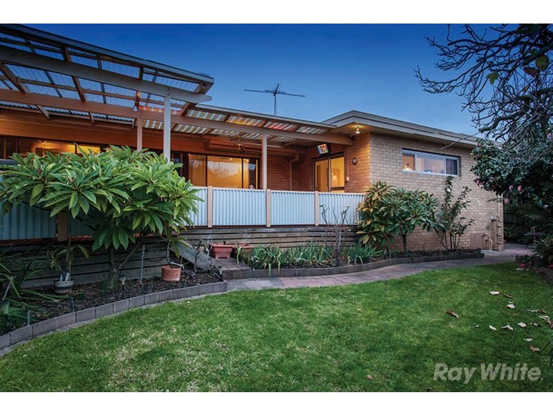 2 Walnut Court, Mulgrave VIC 3170