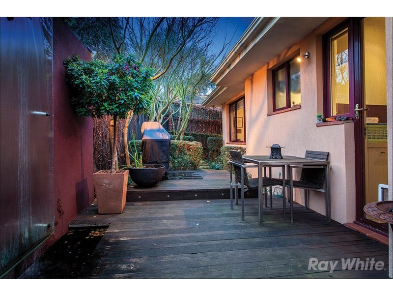 1/305 Gallaghers Road, Glen Waverley VIC 3150