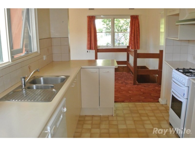 45 Aurisch Avenue, Glen Waverley VIC 3150