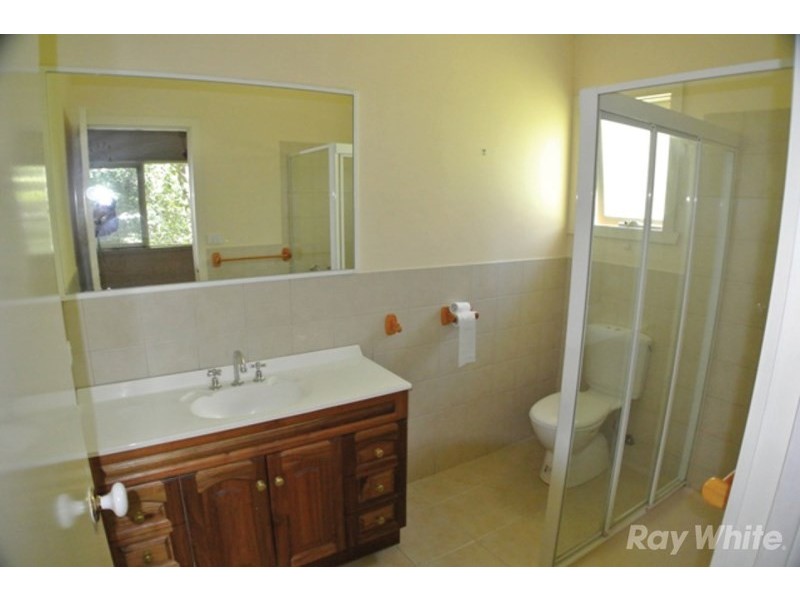 45 Aurisch Avenue, Glen Waverley VIC 3150